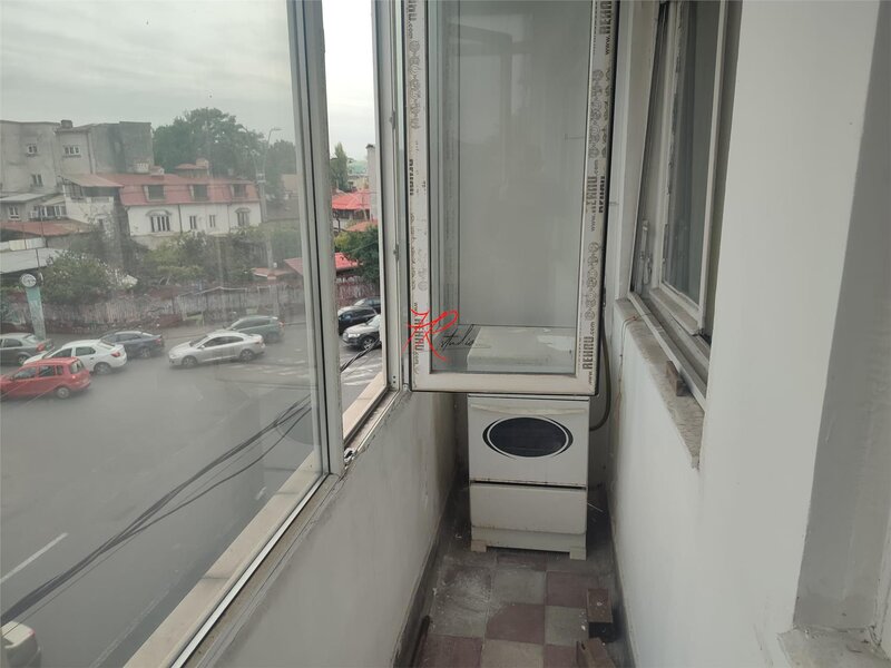 Foisorul de Foc, vanzare garsoniera.